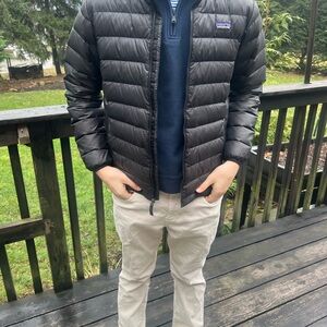 Patagonia down sweater puffer in black